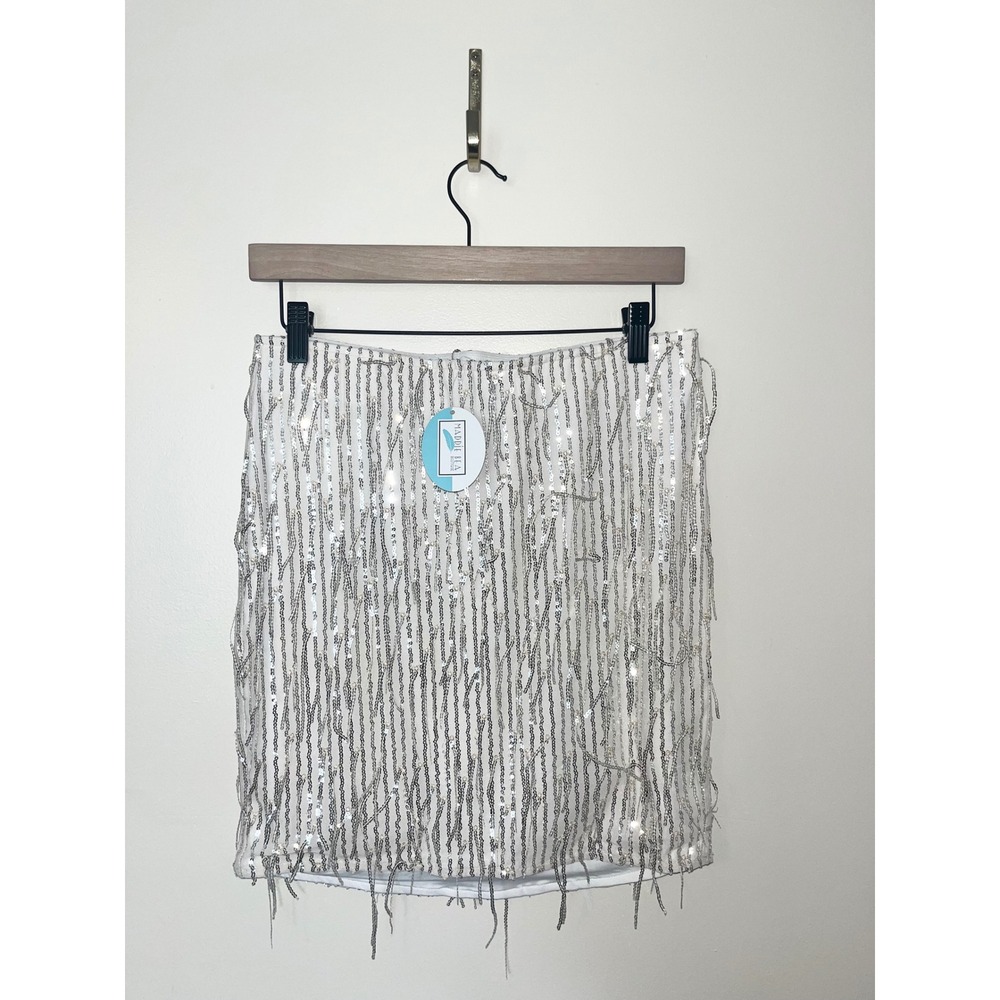 Bear Dance NWT Silver Sequin Fringe Mini‎ Skirt White Champagne Taste | Large